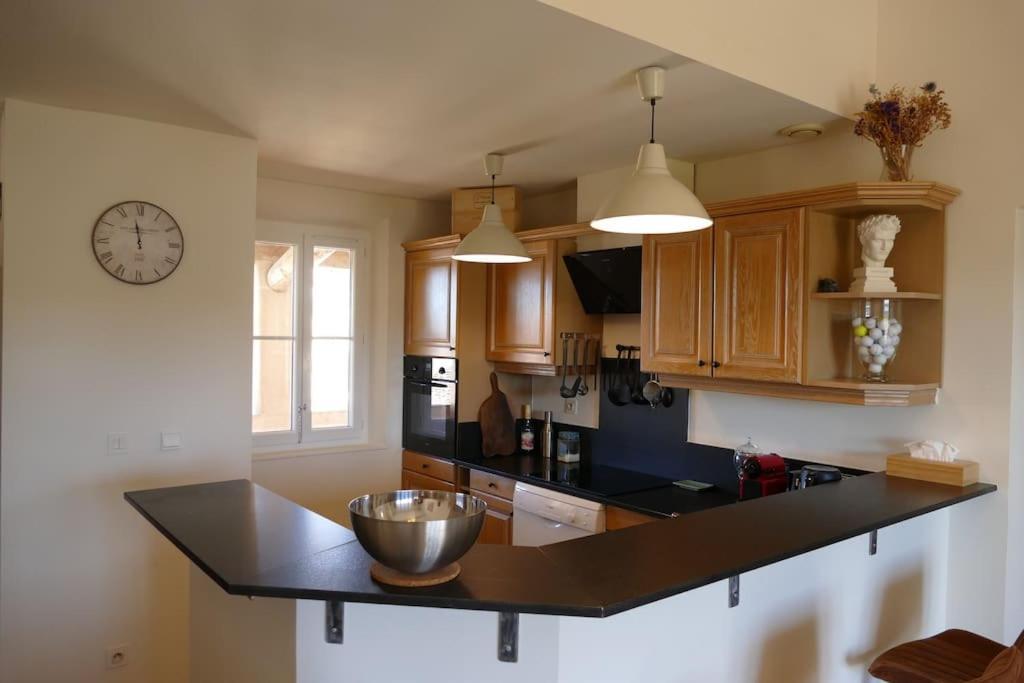Appartement Clim & Piscine Sur Golf Pont-Royal Buitenkant foto