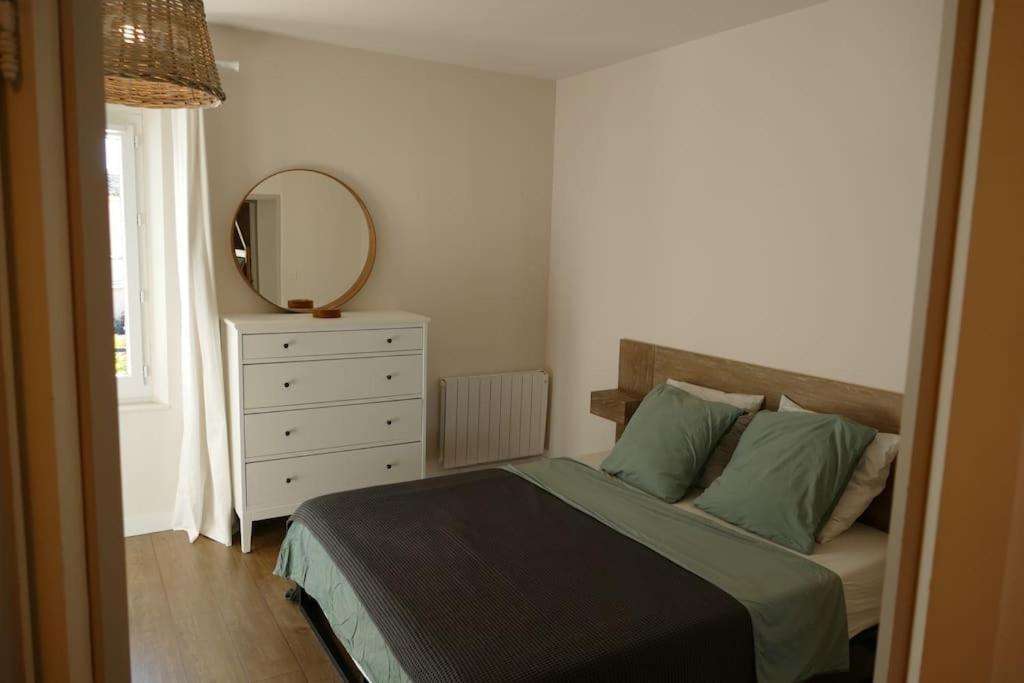 Appartement Clim & Piscine Sur Golf Pont-Royal Buitenkant foto
